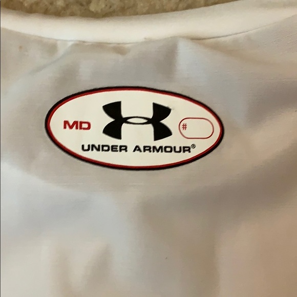 Lightweight Under Armour shirt - Picture 6 of 6